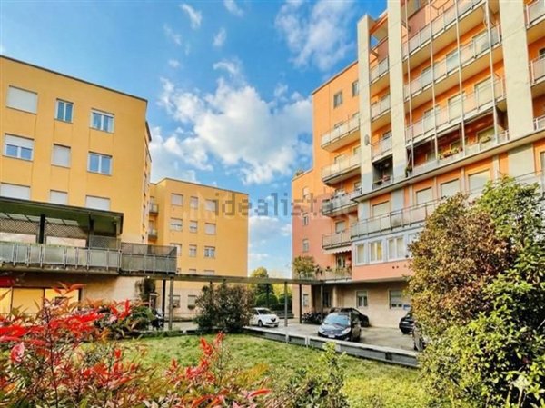 appartamento in vendita a Brescia in zona Crocifissa di Rosa