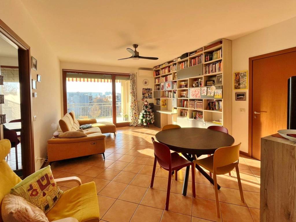 appartamento in vendita a Brescia in zona Caionvico