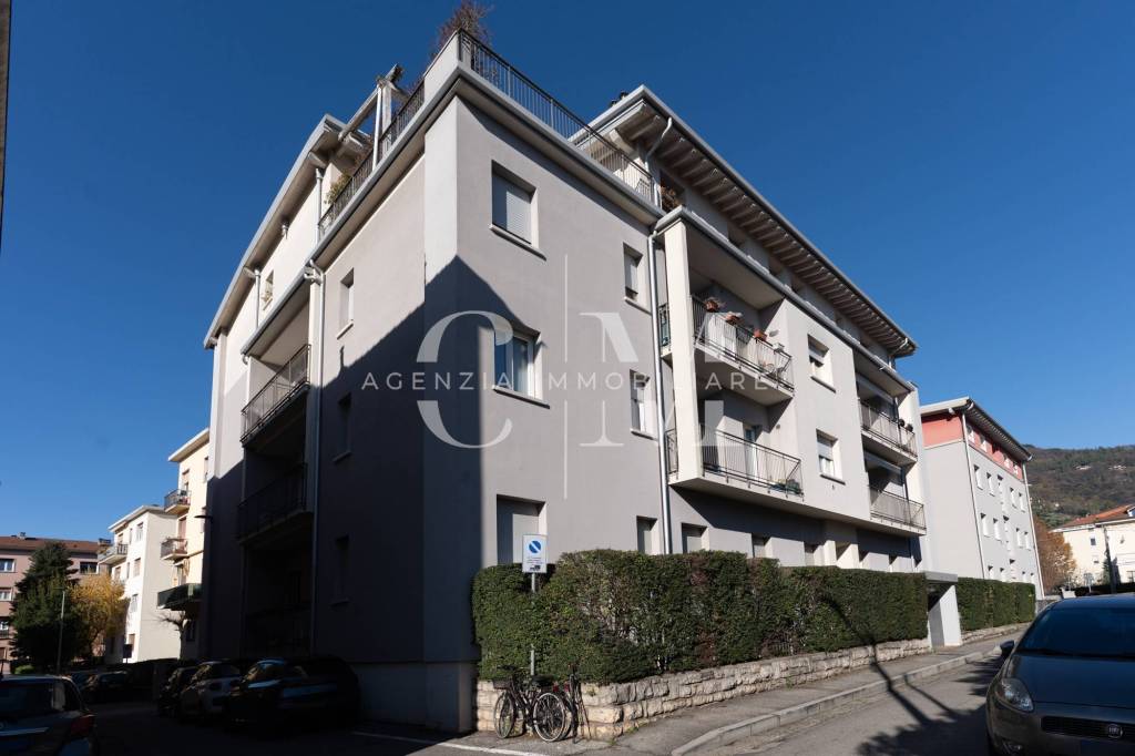 appartamento in vendita a Brescia in zona Porta Venezia