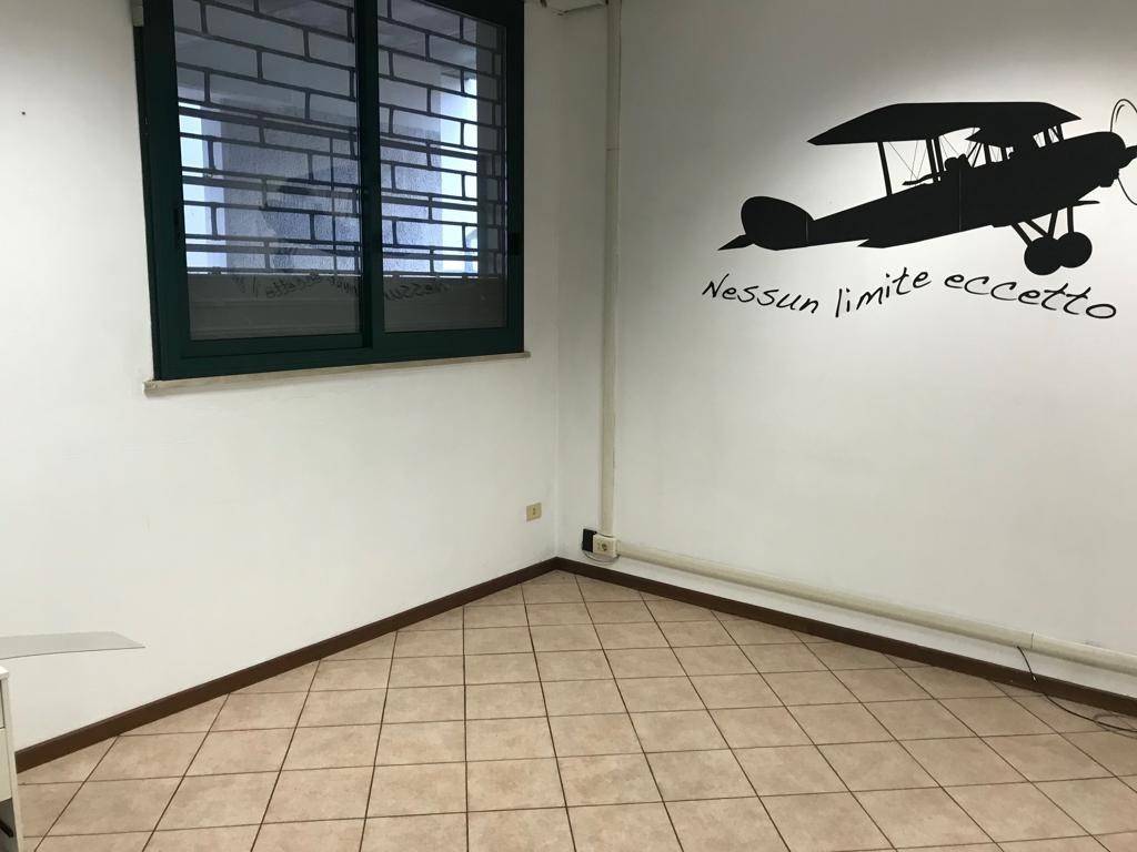 negozio in vendita a Brescia in zona San Polo