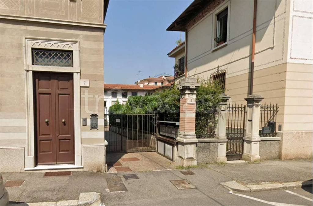 ufficio in vendita a Brescia in zona Crocifissa di Rosa