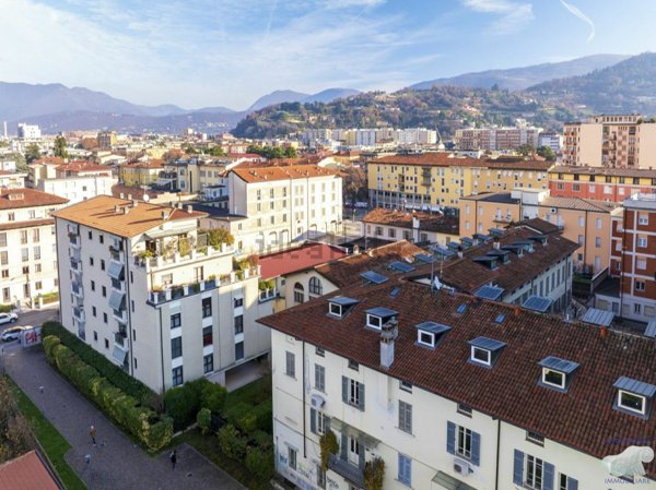 appartamento in vendita a Brescia in zona Borgo Trento