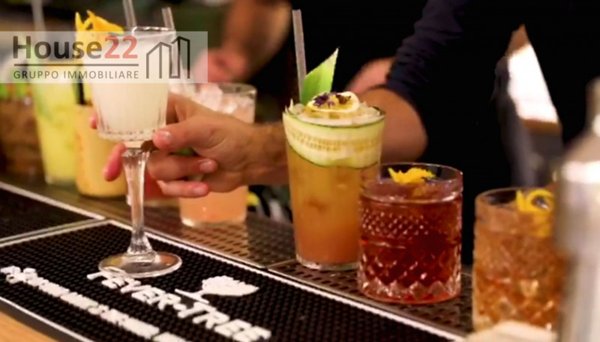 negozio in vendita a Brescia in zona Centro Storico