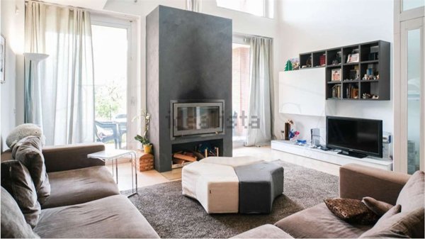 casa indipendente in vendita a Brescia in zona Mompiano