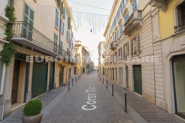 appartamento in vendita a Brescia in zona Centro Storico