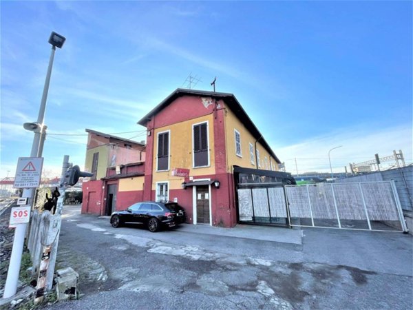 casa indipendente in vendita a Brescia in zona Chiusure