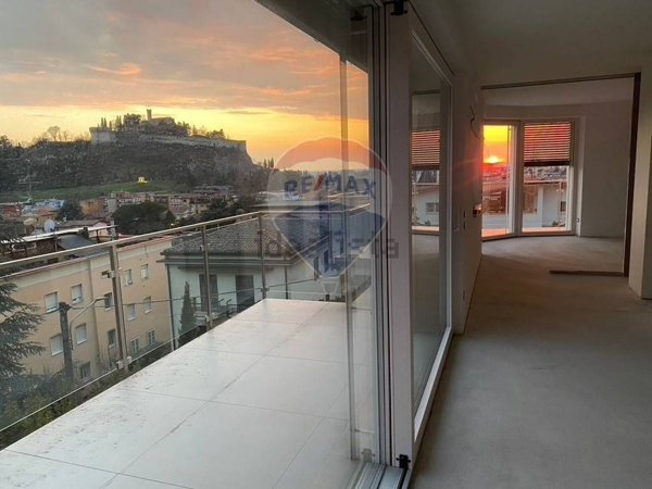 appartamento in vendita a Brescia in zona Mompiano