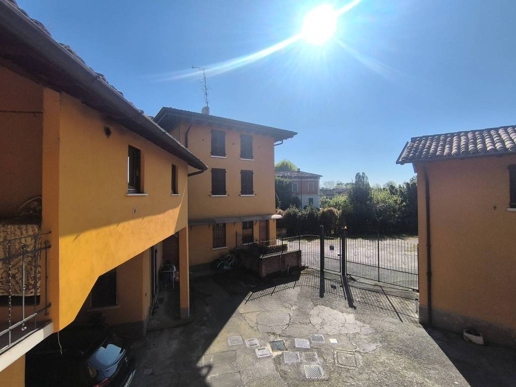 appartamento in vendita a Brescia in zona Volta