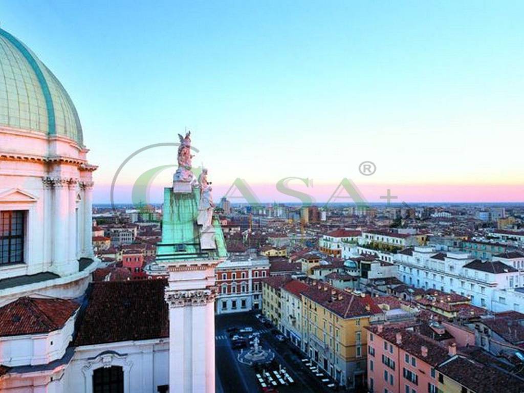 ufficio in vendita a Brescia in zona Centro Storico