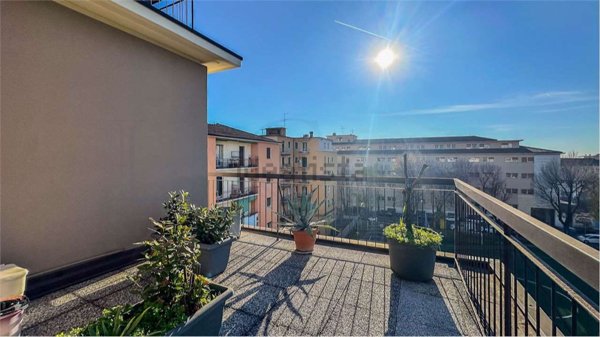 appartamento in vendita a Brescia in zona Borgo Trento