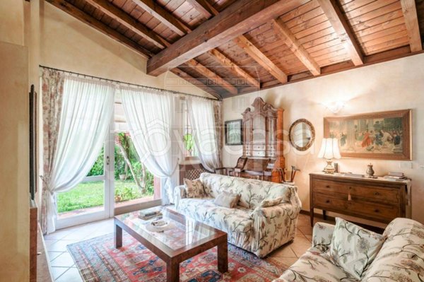 casa indipendente in vendita a Brescia in zona Caionvico