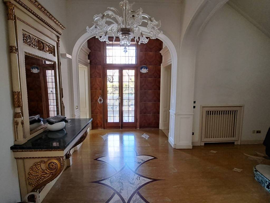 casa indipendente in vendita a Brescia in zona Crocifissa di Rosa