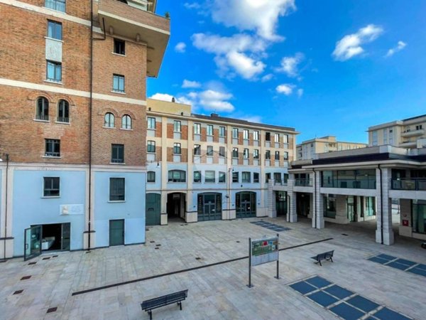 ufficio in vendita a Brescia in zona Porta Venezia