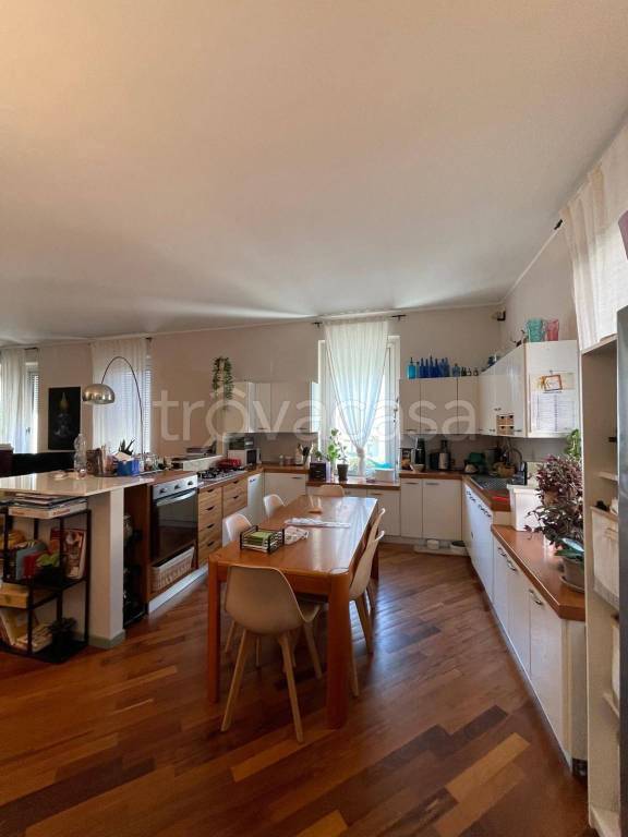 appartamento in vendita a Brescia