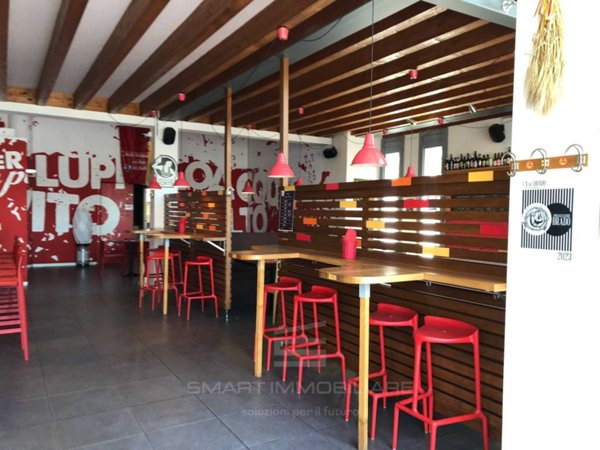 negozio in vendita a Brescia in zona Volta