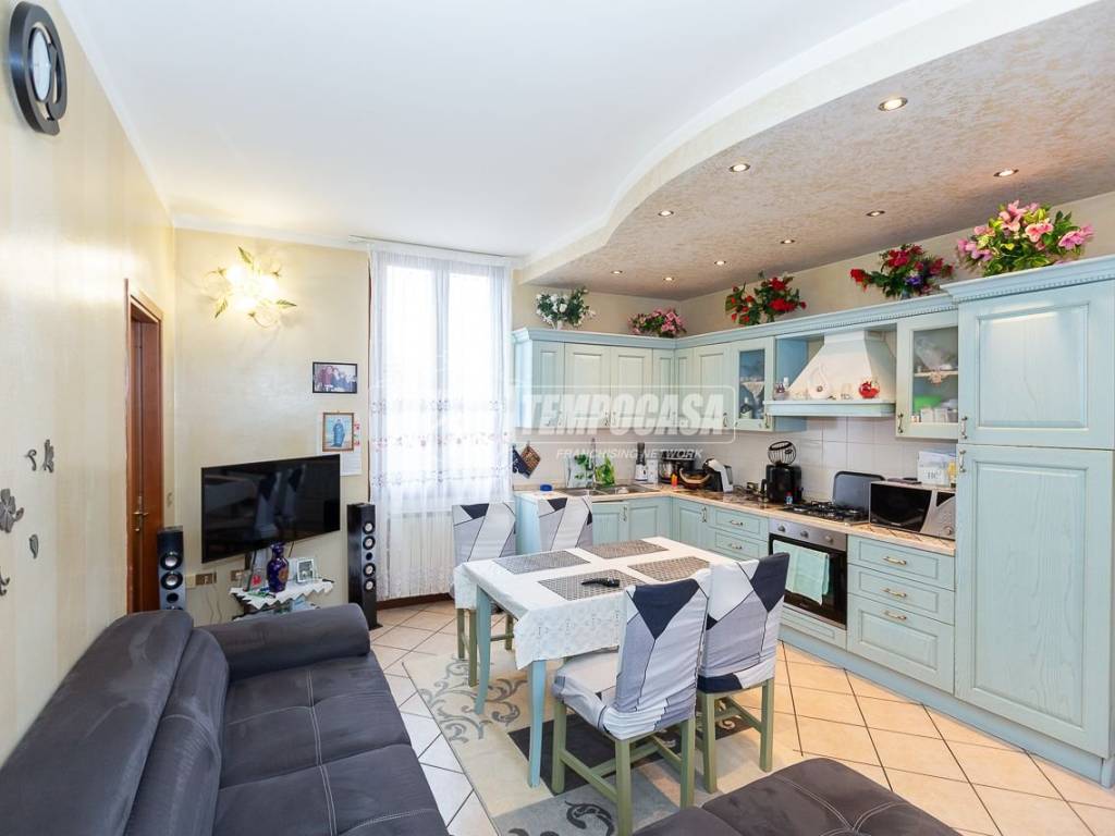 appartamento in vendita a Brescia in zona Volta