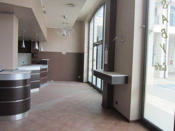 negozio in vendita a Brescia in zona Porta Venezia