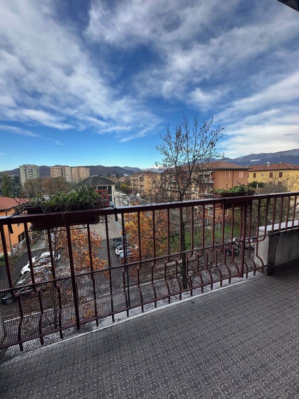 appartamento in vendita a Brescia in zona San Bartolomeo