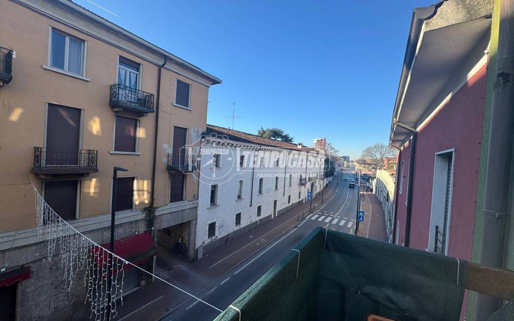 appartamento in vendita a Brescia in zona Fiumicello