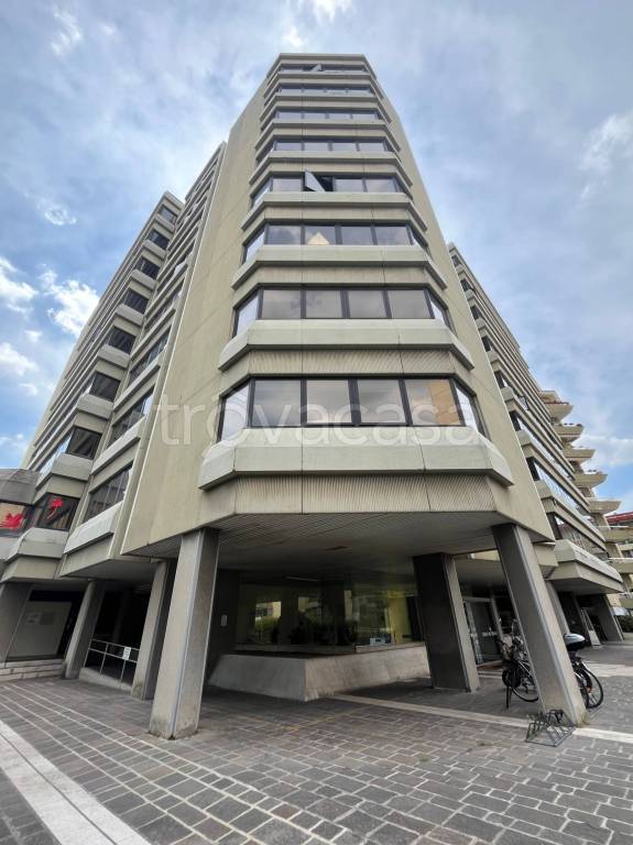 appartamento in vendita a Brescia in zona Lamarmora