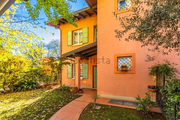 casa indipendente in vendita a Brescia in zona Volta