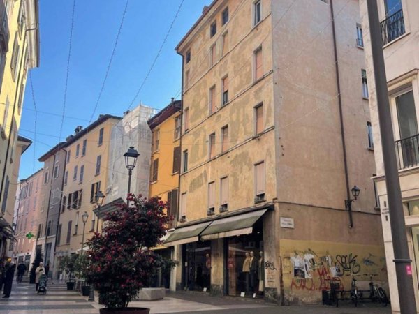 appartamento in vendita a Brescia in zona Centro Storico