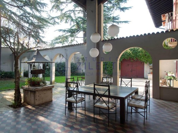casa indipendente in vendita a Brescia in zona Mompiano