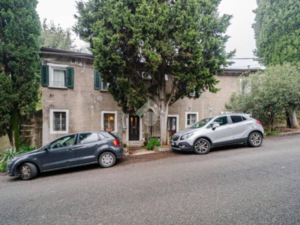 casa indipendente in vendita a Brescia in zona Caionvico