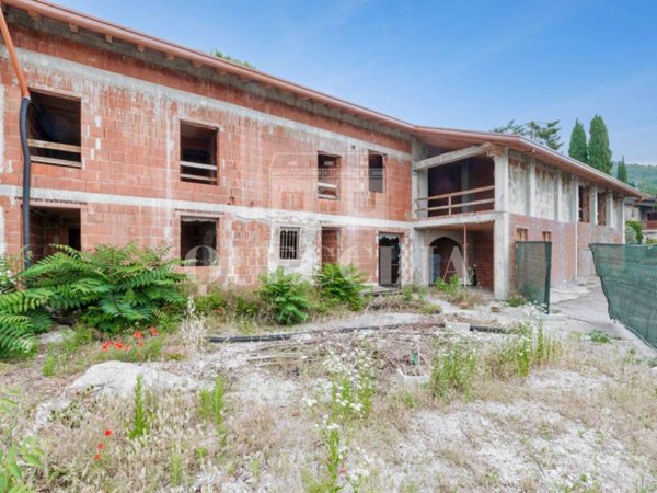 casa indipendente in vendita a Brescia in zona Porta Venezia