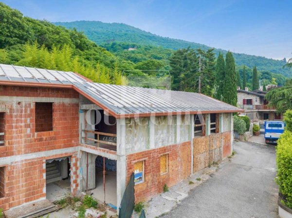 casa indipendente in vendita a Brescia