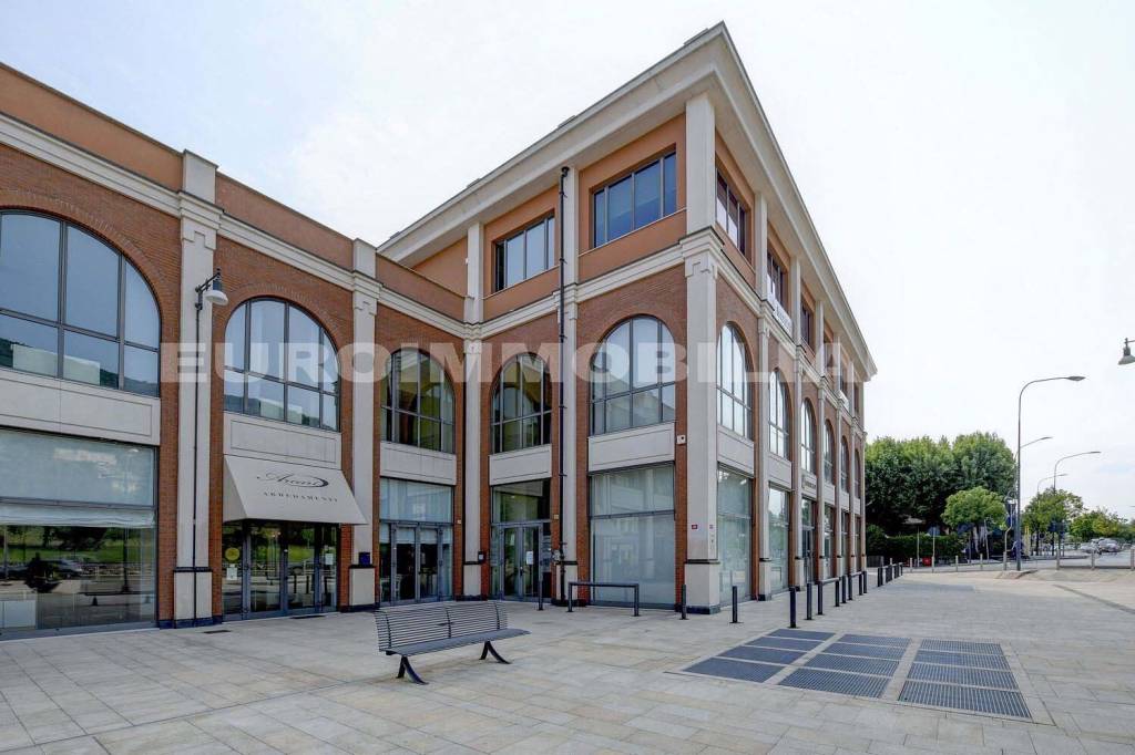 negozio in vendita a Brescia in zona Borgo Wuhrer