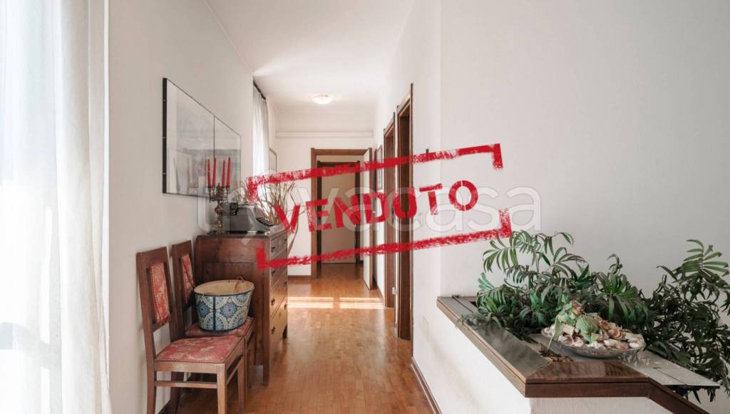 appartamento in vendita a Brescia in zona Centro Storico