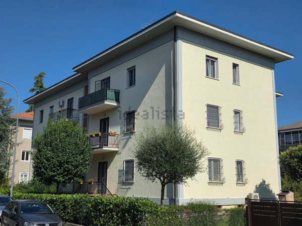 appartamento in vendita a Brescia in zona Mompiano