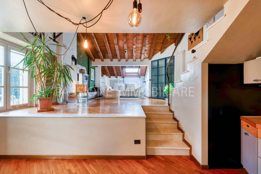 appartamento in vendita a Brescia in zona Villaggio Sereno