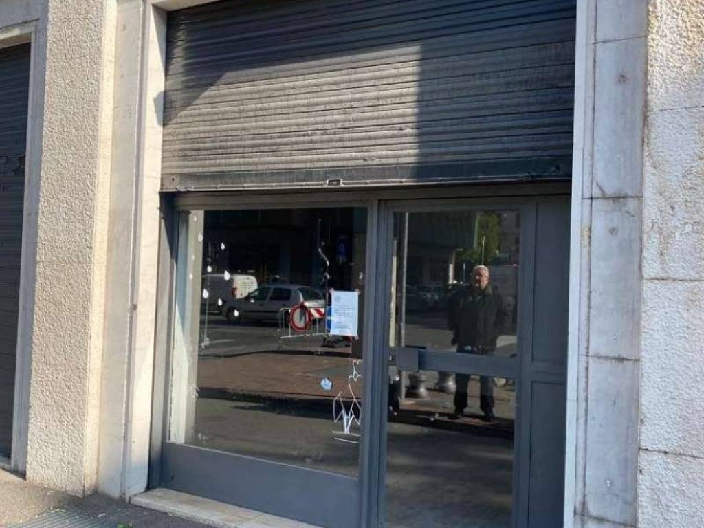 negozio in vendita a Brescia in zona Centro Storico