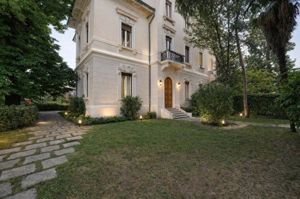 casa indipendente in vendita a Brescia