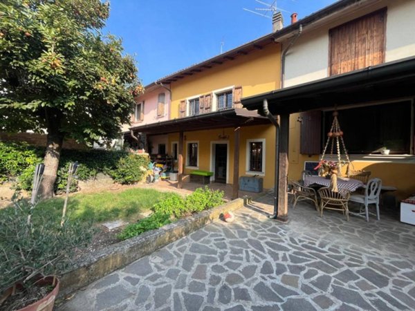 casa indipendente in vendita a Brescia in zona San Polo