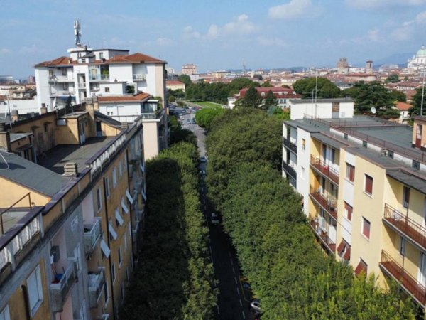 appartamento in vendita a Brescia in zona Centro Storico