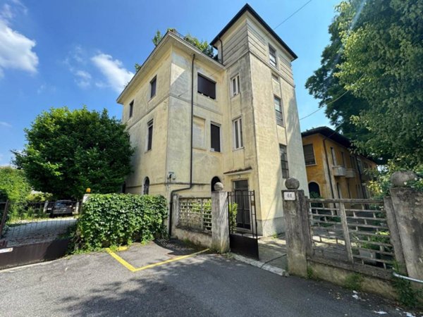 appartamento in vendita a Brescia in zona Porta Venezia