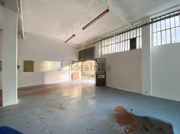 locale di sgombero in vendita a Brescia in zona Porta Cremona