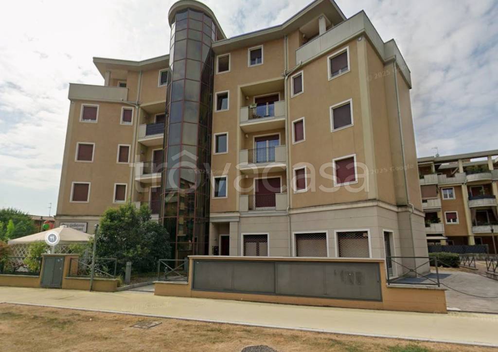 appartamento in vendita a Brescia in zona Fiumicello