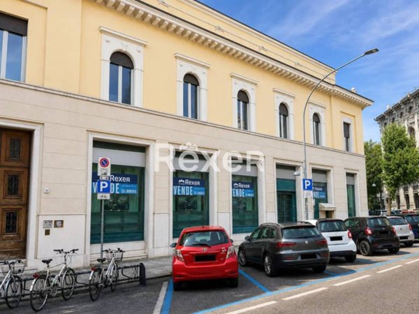 appartamento in vendita a Brescia in zona Centro Storico