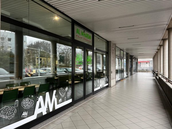 locale commerciale in vendita a Brescia in zona San Polo