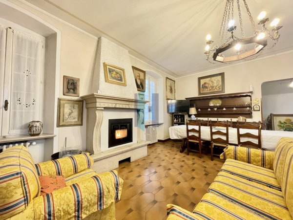 casa indipendente in vendita a Brescia in zona Chiusure