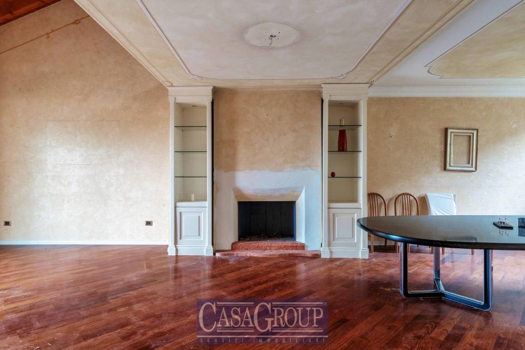 casa indipendente in vendita a Brescia in zona Mompiano