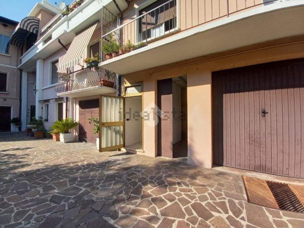 casa semindipendente in vendita a Brescia in zona Porta Milano