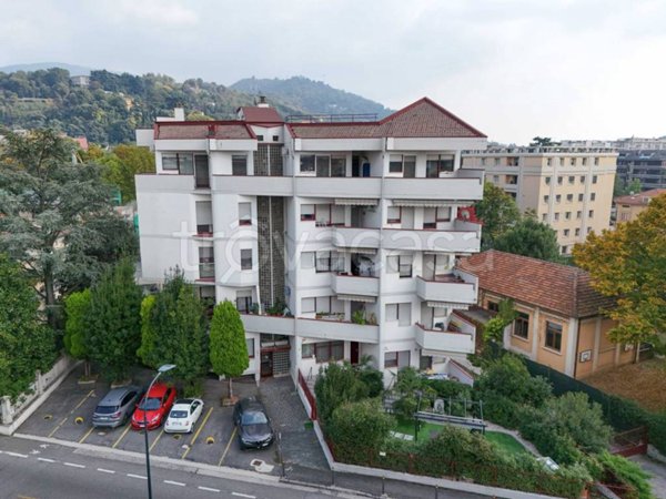 appartamento in vendita a Brescia in zona Borgo Trento