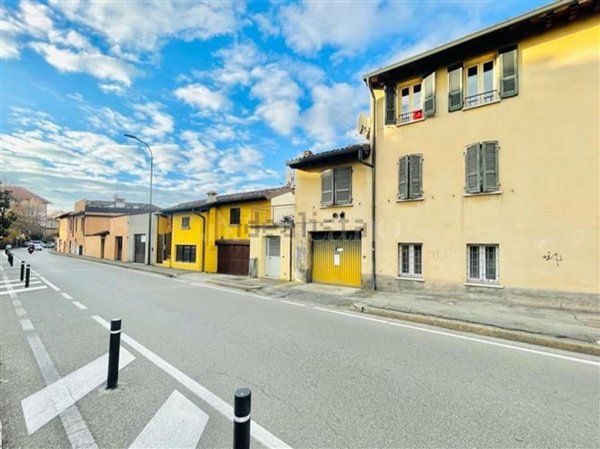 trivano in vendita a Brescia in zona Borgo Trento