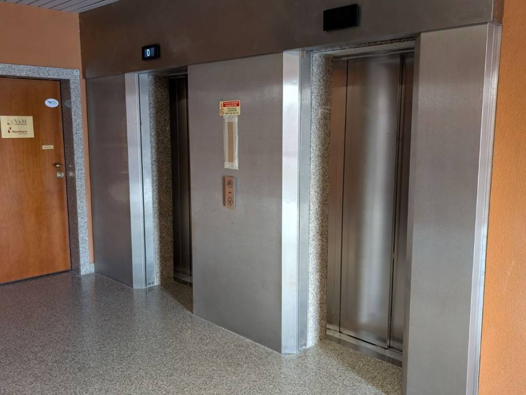 ufficio in vendita a Brescia in zona Volta