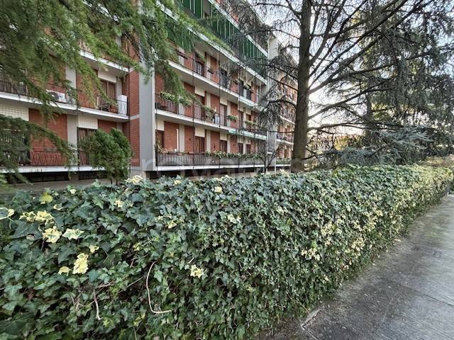 appartamento in vendita a Brescia in zona Mompiano